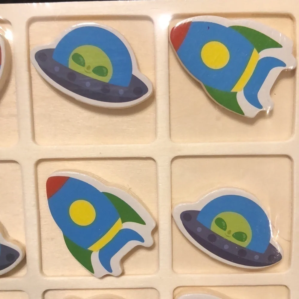 5/$25 Wood Tic Tac Toe Spaceships and aliens Game.